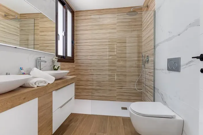 Image No.23-4 Bed Apartment for sale