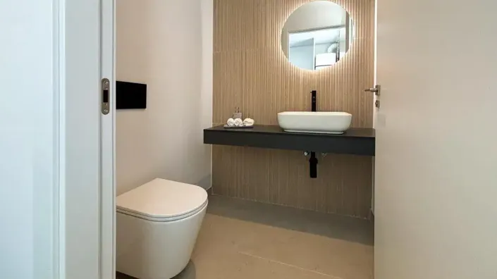 Image No.17-4 Bed Villa for sale