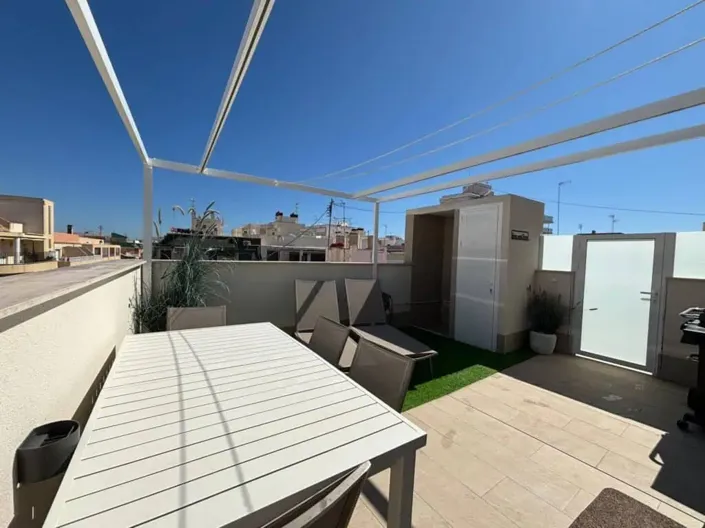 Image No.27-3 Bed Penthouse for sale