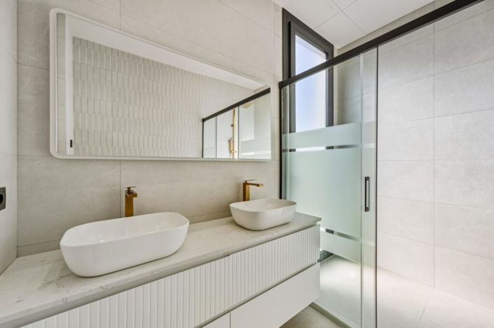 Image No.25-4 Bed Villa for sale