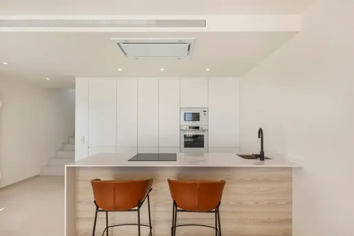 Image No.8-3 Bed Villa for sale