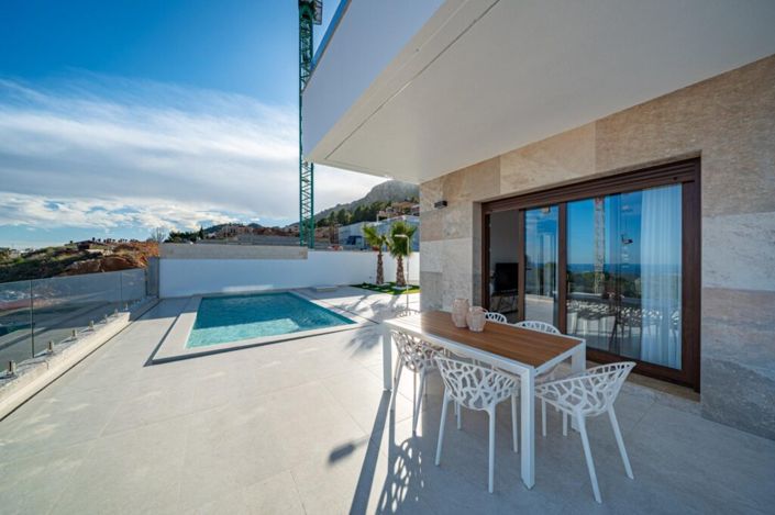 Image No.7-3 Bed Villa for sale