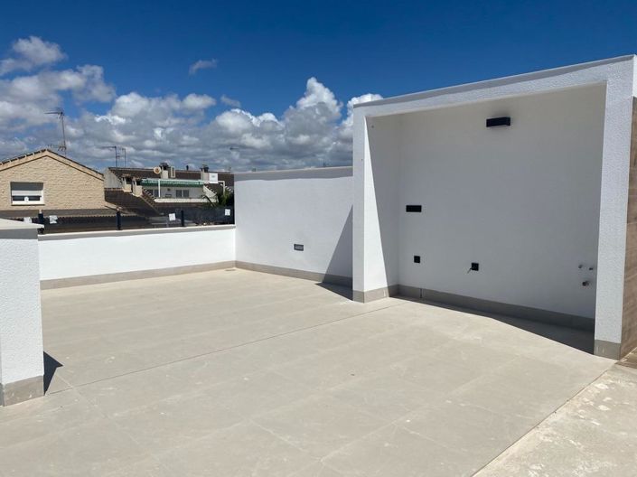 Image No.24-2 Bed Penthouse for sale