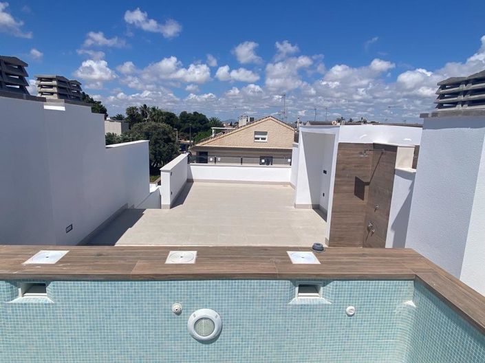 Image No.26-2 Bed Penthouse for sale