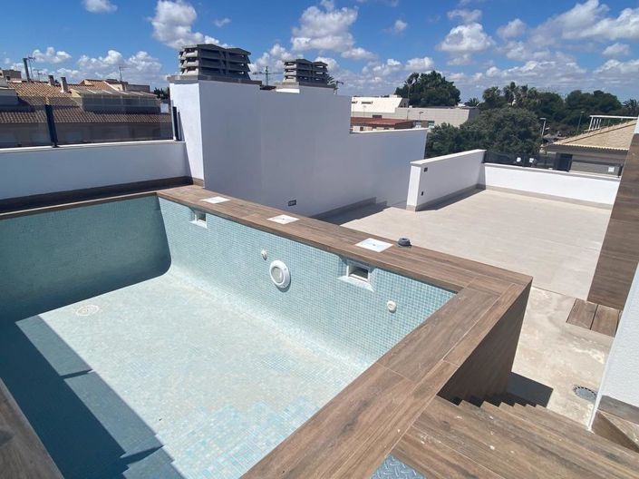 Image No.27-2 Bed Penthouse for sale