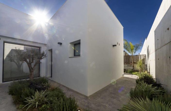 Image No.22-3 Bed Villa for sale