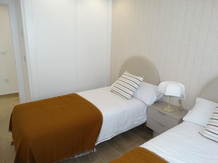 Image No.17-2 Bed Apartment for sale