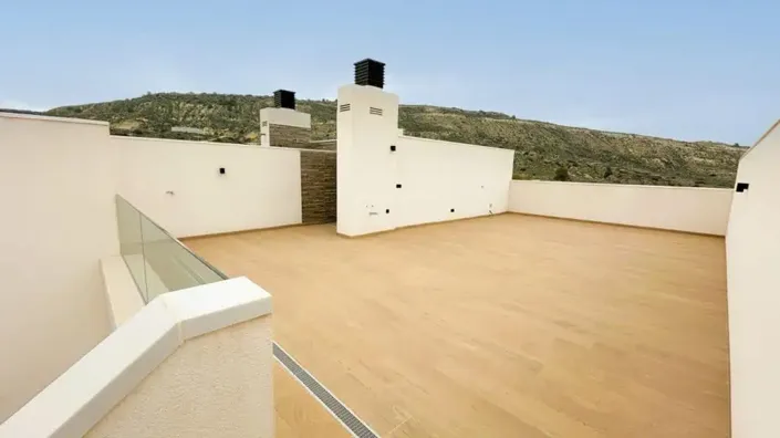 Image No.4-2 Bed Apartment for sale