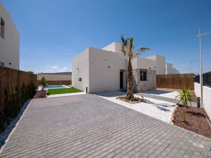 Image No.19-3 Bed Villa for sale