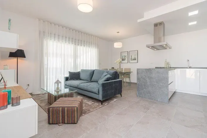 Image No.22-2 Bed Apartment for sale