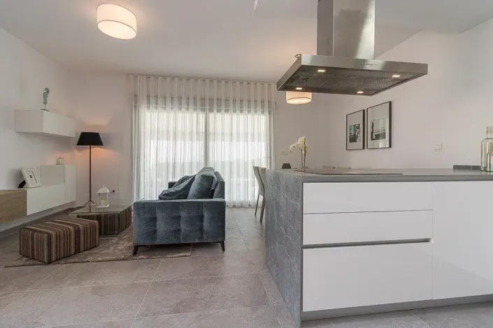Image No.23-2 Bed Apartment for sale