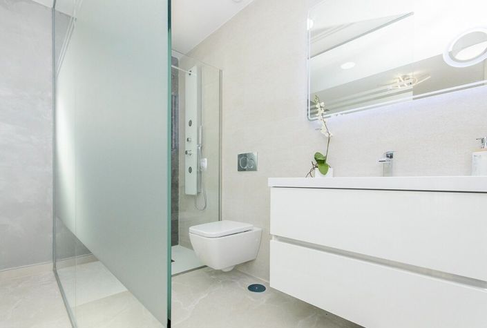 Image No.21-3 Bed Apartment for sale