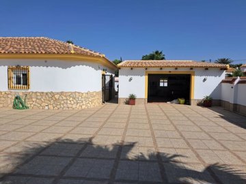 1489-villa-for-sale-in-arboleas-45025551