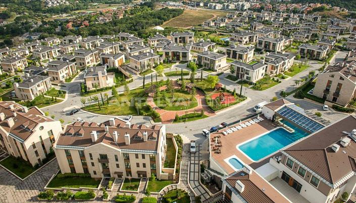 Image No.5-5 Bed House/Villa for sale