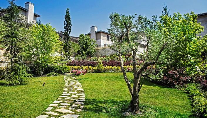 Image No.13-5 Bed House/Villa for sale