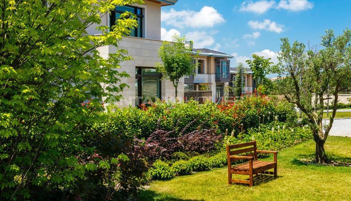 Image No.15-5 Bed House/Villa for sale