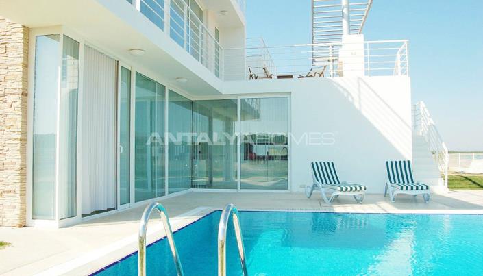 Image No.2-4 Bed Villa for sale