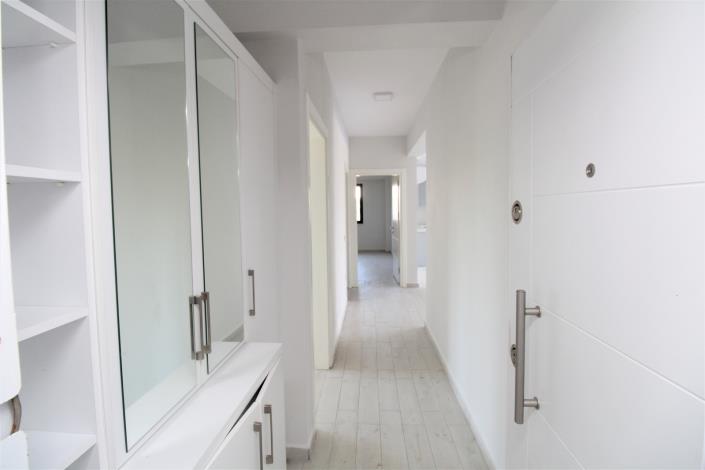 Image No.15-2 Bed Apartment for sale