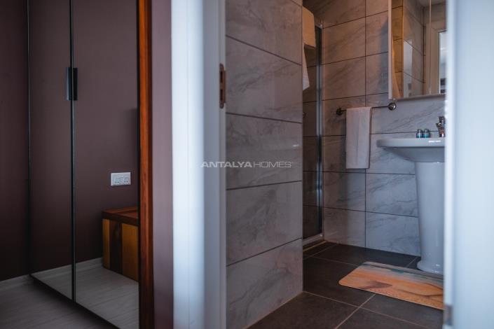 Image No.16-Studio for sale