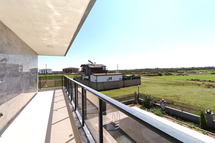 Image No.12-6 Bed House/Villa for sale