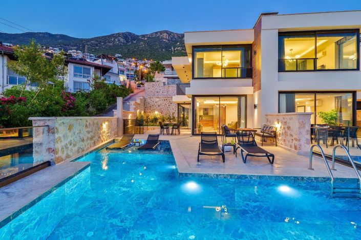 Image No.16-4 Bed House/Villa for sale