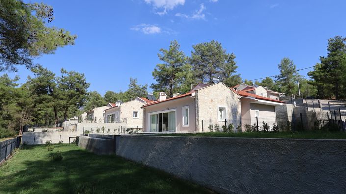 Image No.2-4 Bed House/Villa for sale
