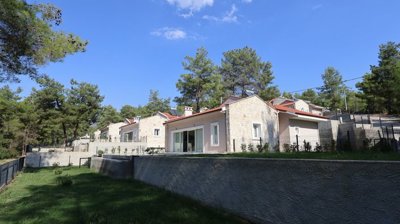Exterior 2