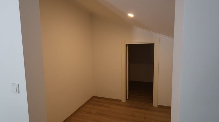 Image No.19-4 Bed House/Villa for sale