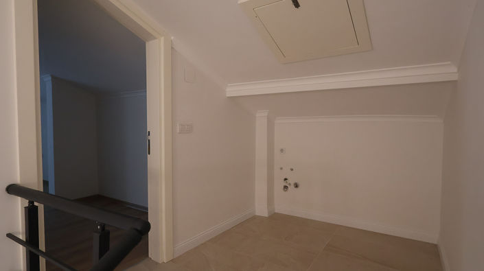Image No.25-4 Bed House/Villa for sale