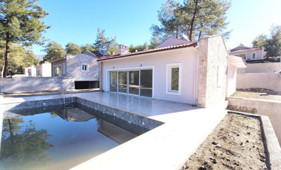 Exterior 8