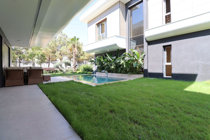 Image No.10-6 Bed House/Villa for sale