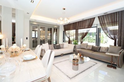 Interior 2
