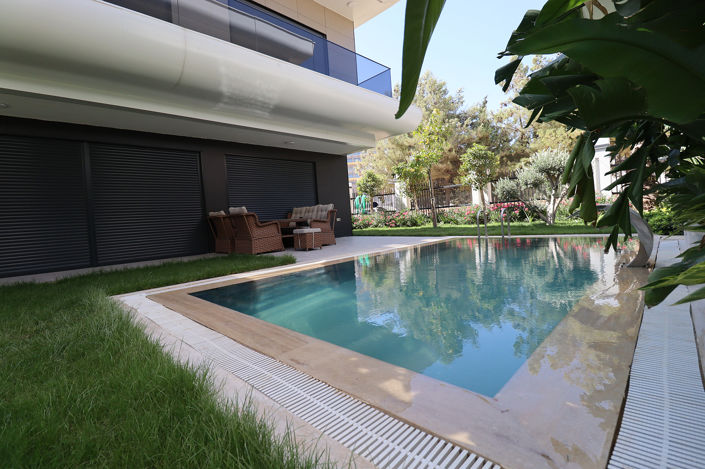 Image No.6-6 Bed House/Villa for sale