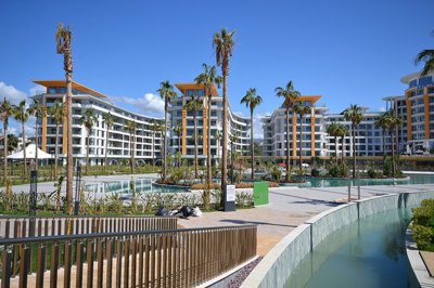 Exterior 10