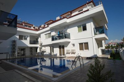 Exterior 6