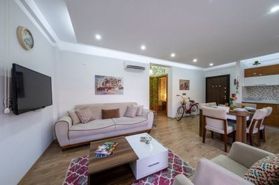 Interior 2
