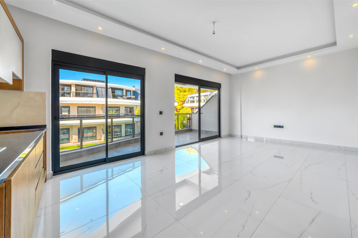 Image No.24-2 Bed Apartment for sale