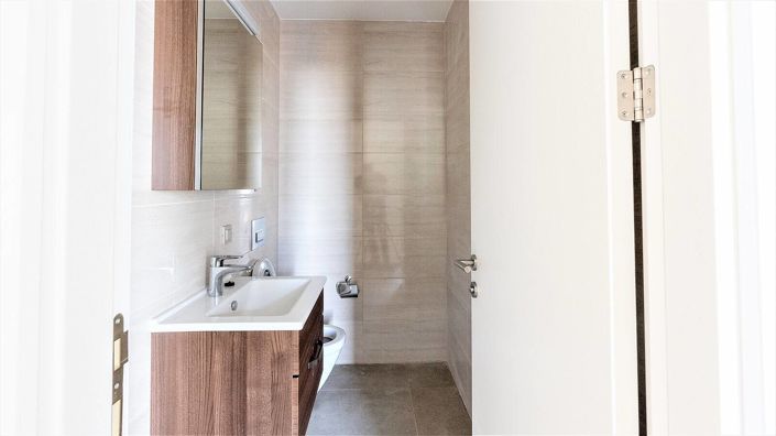 Image No.24-3 Bed Apartment for sale