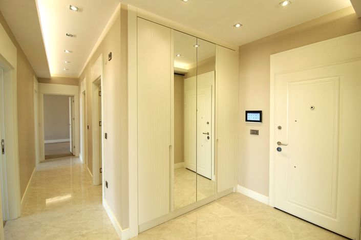 Image No.18-3 Bed Apartment for sale