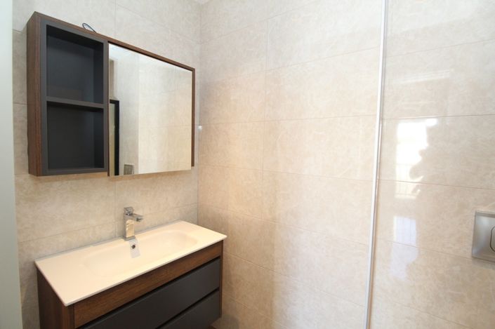 Image No.14-3 Bed Apartment for sale