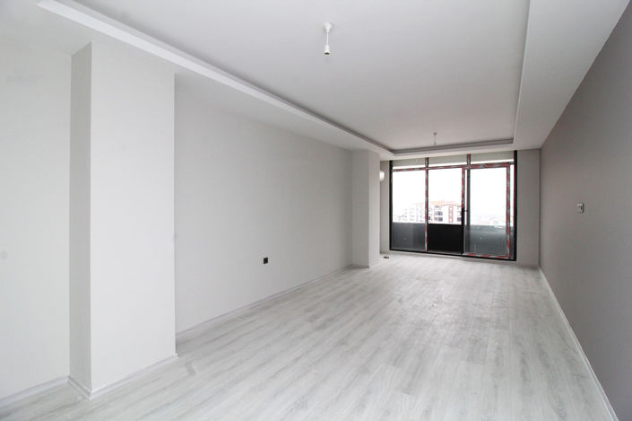 Image No.24-5 Bed Apartment for sale