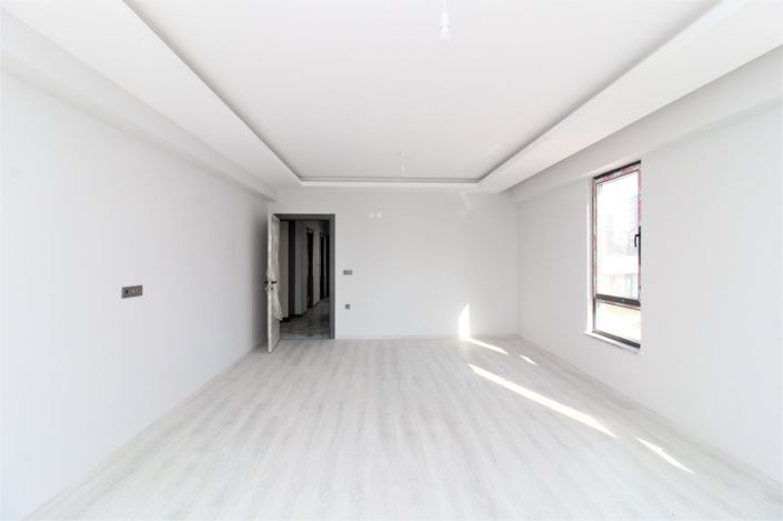 Image No.16-3 Bed Apartment for sale