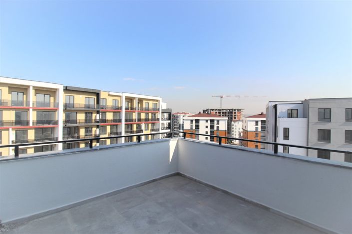 Image No.37-4 Bed Apartment for sale