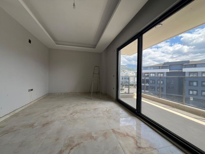 Image No.12-2 Bed Apartment for sale