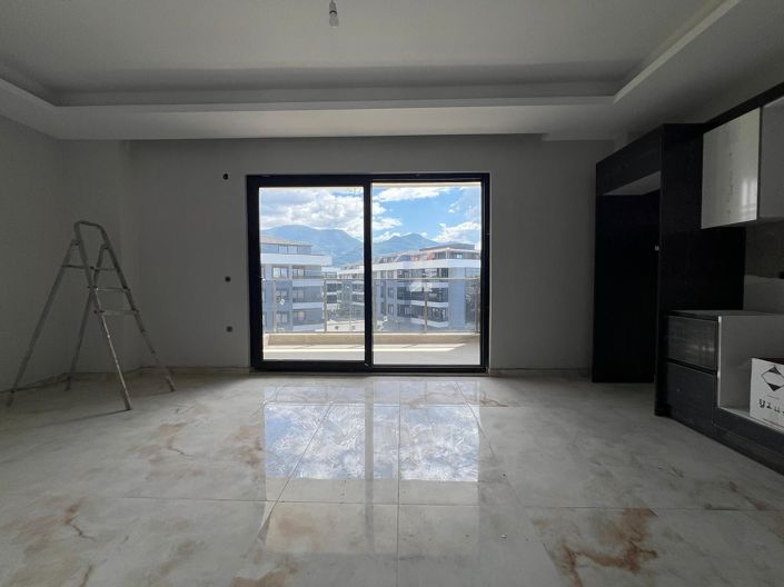 Image No.9-2 Bed Apartment for sale