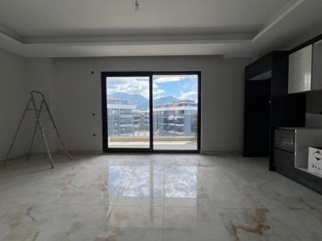 Interior 3