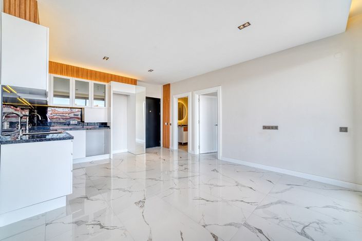 Image No.23-3 Bed Apartment for sale