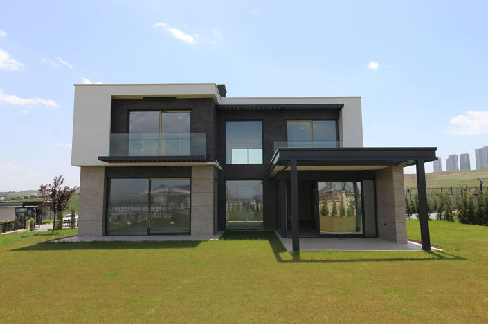 Image No.2-Maison / Villa de 7 chambres à vendre à Hacilar