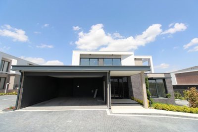 Exterior 6