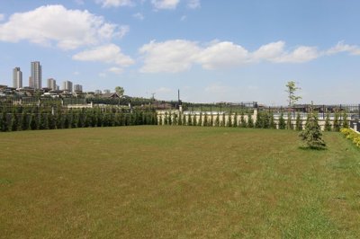 Exterior 9